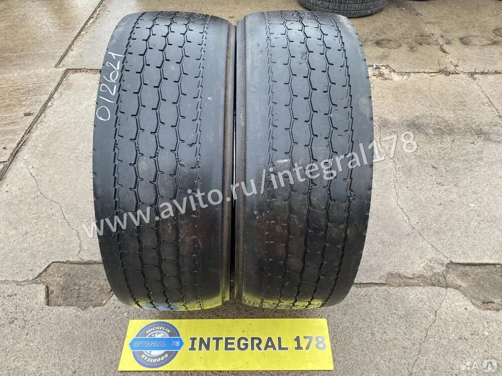 Батоны рулевые 385/65 22.5 цена. Рулевые батоны. Рулевые батоны Hankook фото. Какой размер рулевых батонов на Америке. Купить рулевой батон