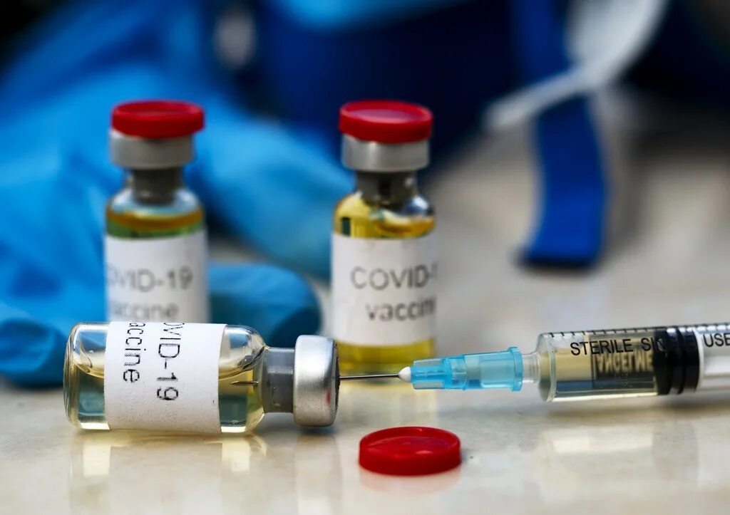 Иностранные вакцина. Вакцина. Прививка от коронавируса. Вакцина фото. Вакцина от короны.
