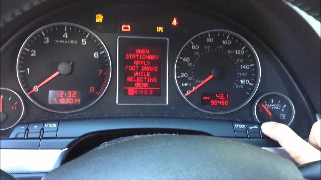 Как убрать service due. Что означает service due на ауди a6. the oil cluster.