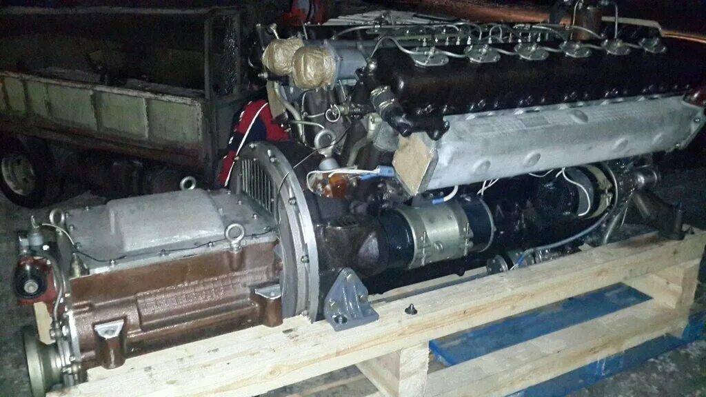 даурская клиника казань. п д 12а. двигатель д12м1 дизель. танковый двигатель д 12. п д 12а.