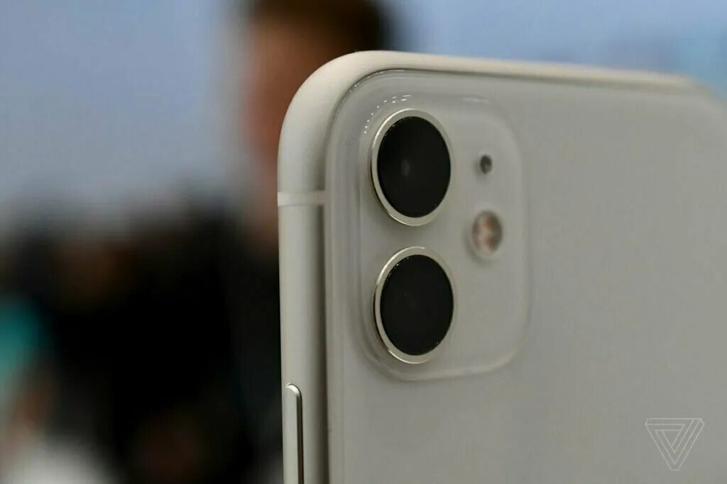 Айфон 11 хорошая камера. Iphone 11 White. Apple iphone 11 Pro камера. Iphone 11 Pro White. Apple iphone 11 64gb White.