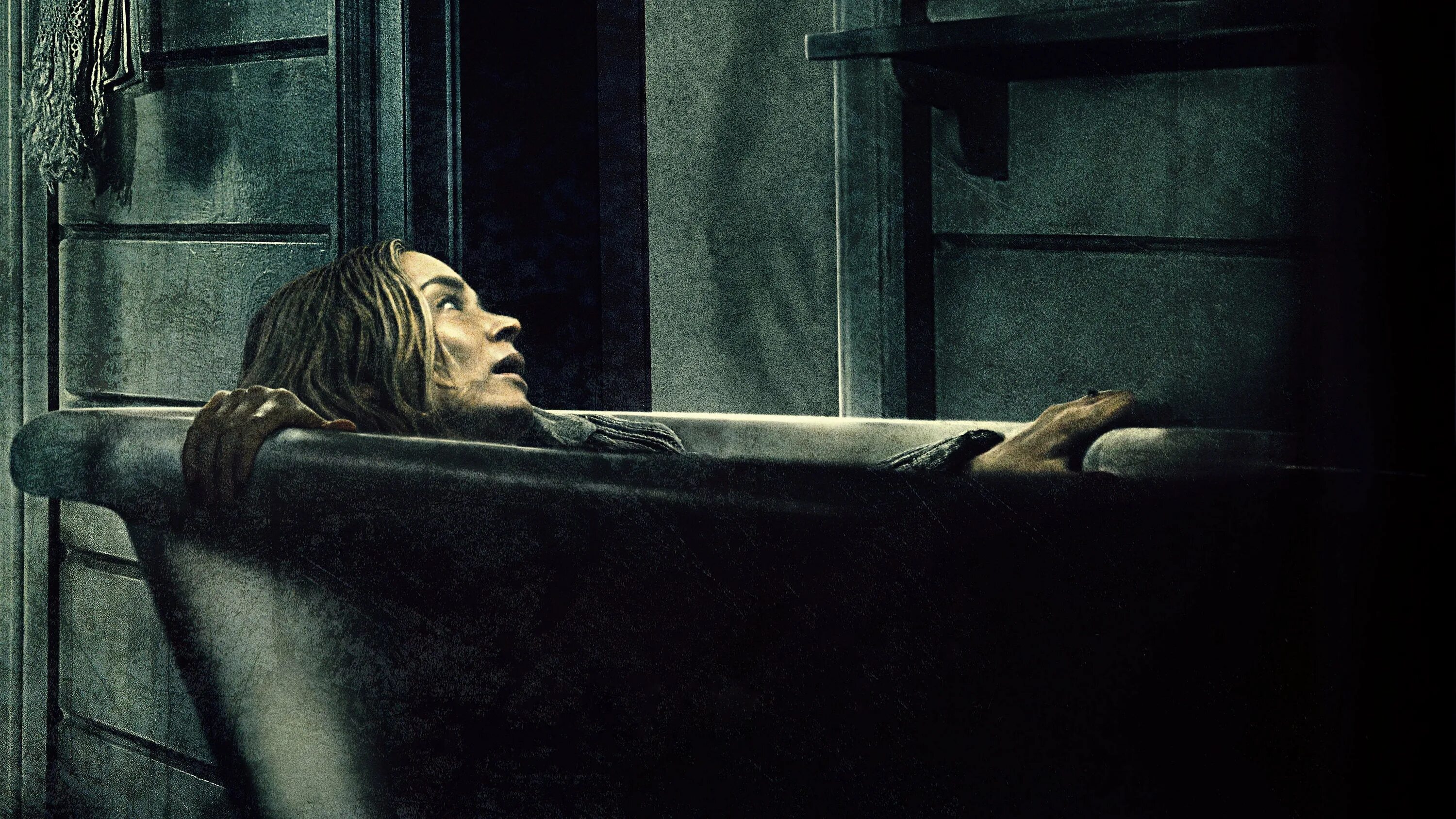 A quiet place hand. A quiet place review. Тихое место афиша. Тихое место 2 (2020) a quiet place part ii. Quite placeposter.