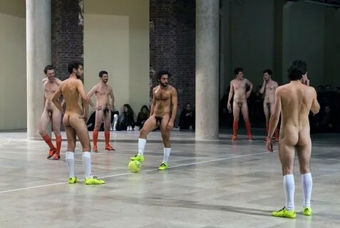 Slideshow famous soccer players naked.