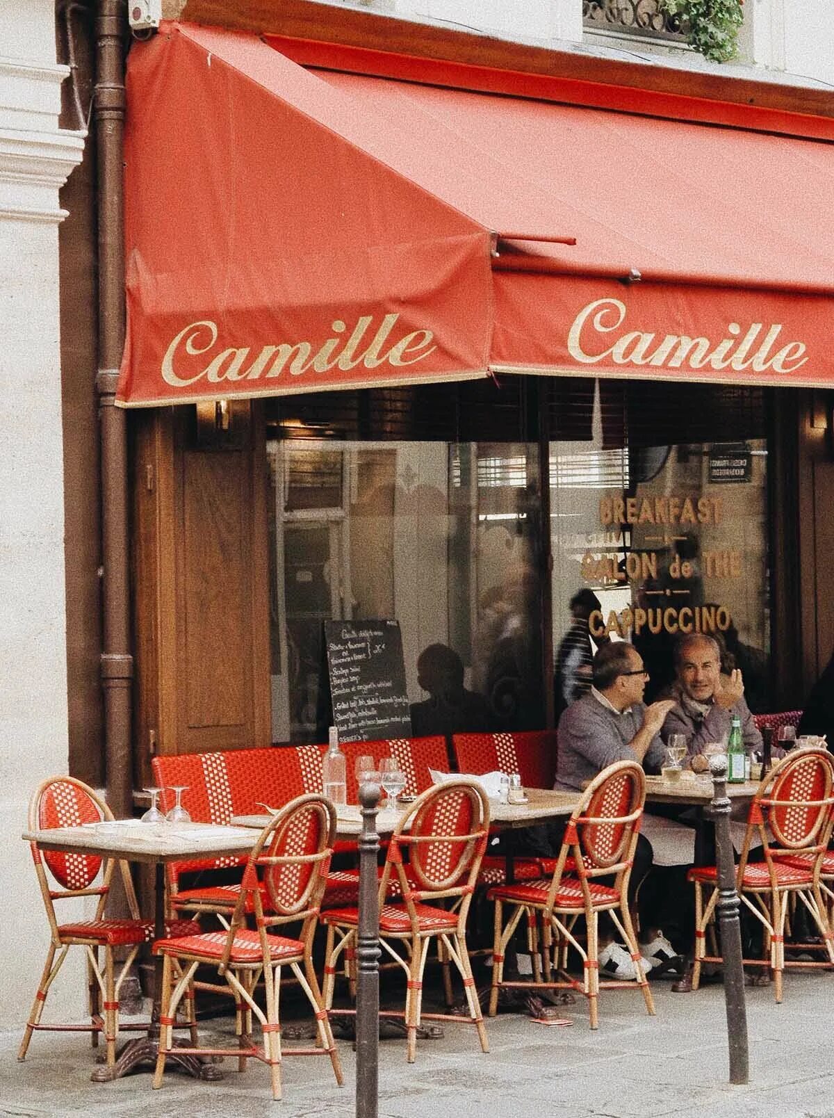 Paris with me. Декор фасада цветочного магазина. Paris with me. Paris photoshoot. Paris photoshoot.