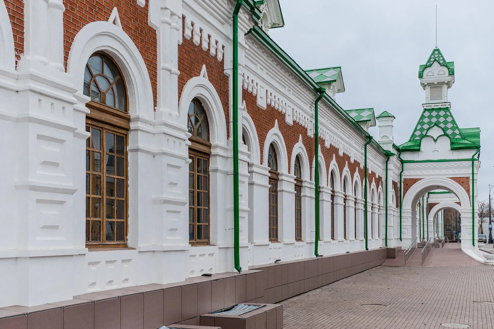 Где 1 пермь. Вокзал Пермь 1. ЖД вокзал Пермь 1. Пермь 1 Пермь. Здание Пермь 1.