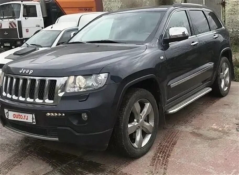 Джип серебристый фото. Джип чероки 2012. Jeep cherokee 2012 дизель. Jeep cherokee 2012 дизель. 0 дизель.