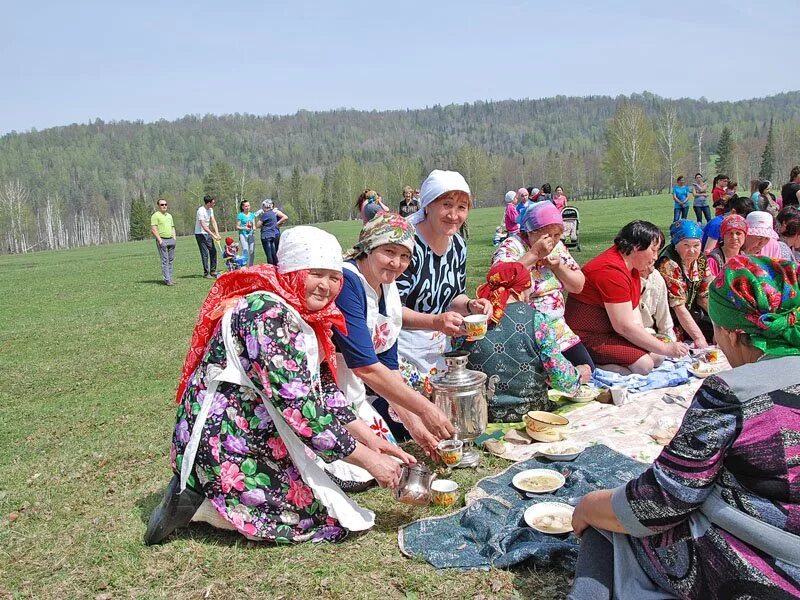 Национальный праздник башкир Кукушкин чай. Кукушкин чай Башкирский праздник. Каргатуй Башкирский праздник. Кякук сяйе.