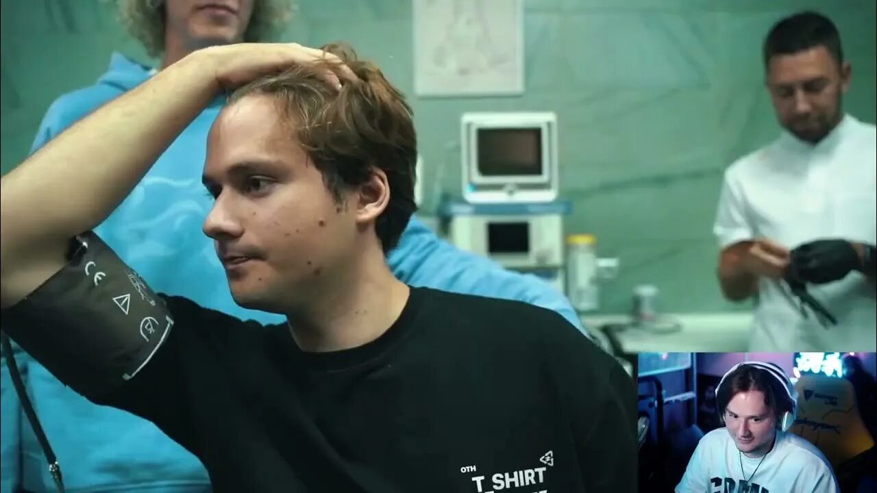 Комп ильи эксайла. Эксаил стример. Ютубер эксайл. Удаленная сторис жены ивангая. Эксайл стример.