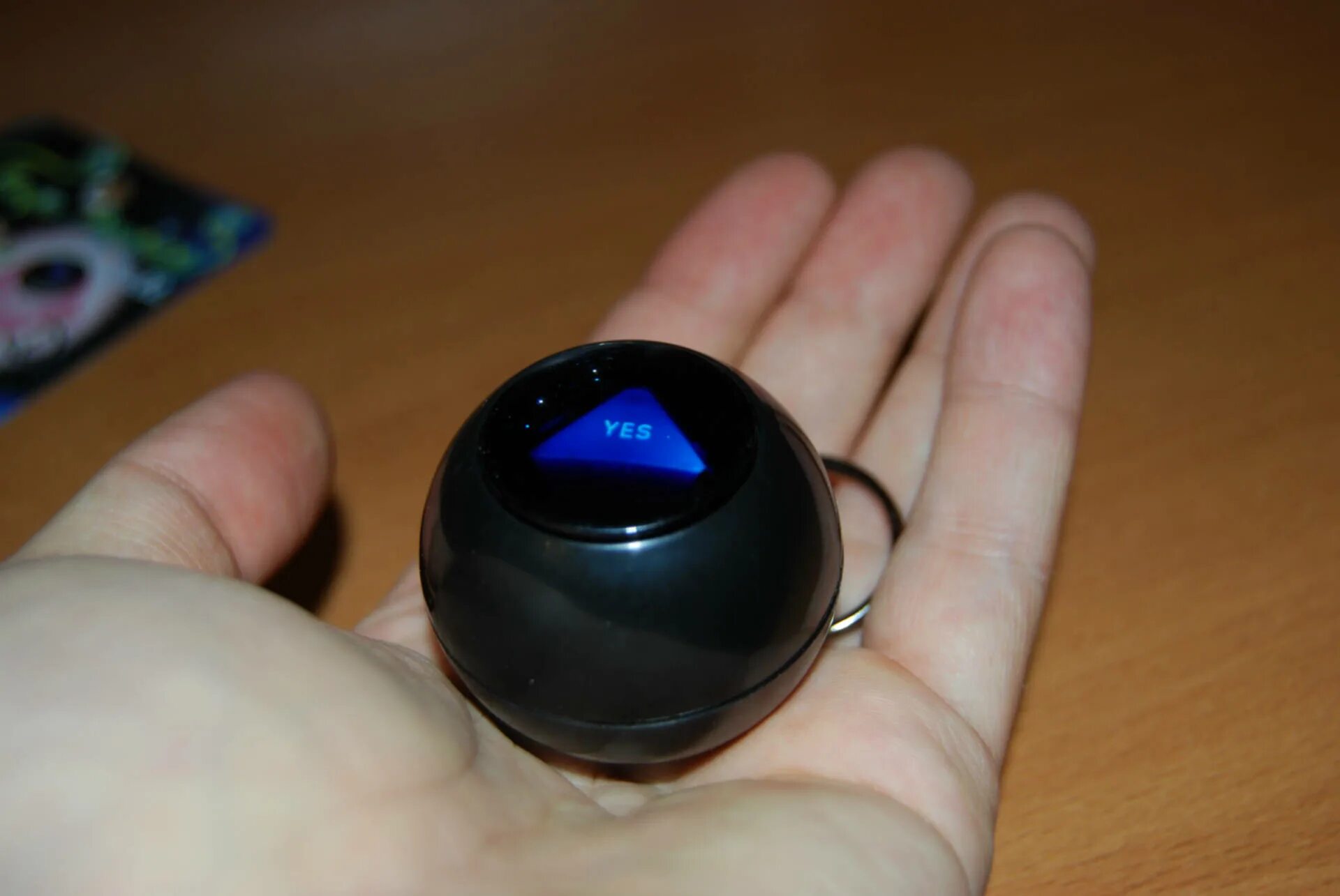 шар предсказаний. шар для принятия желаний. магический шар предсказатель. трасса 60 шар предсказаний. шар дающий ответы.