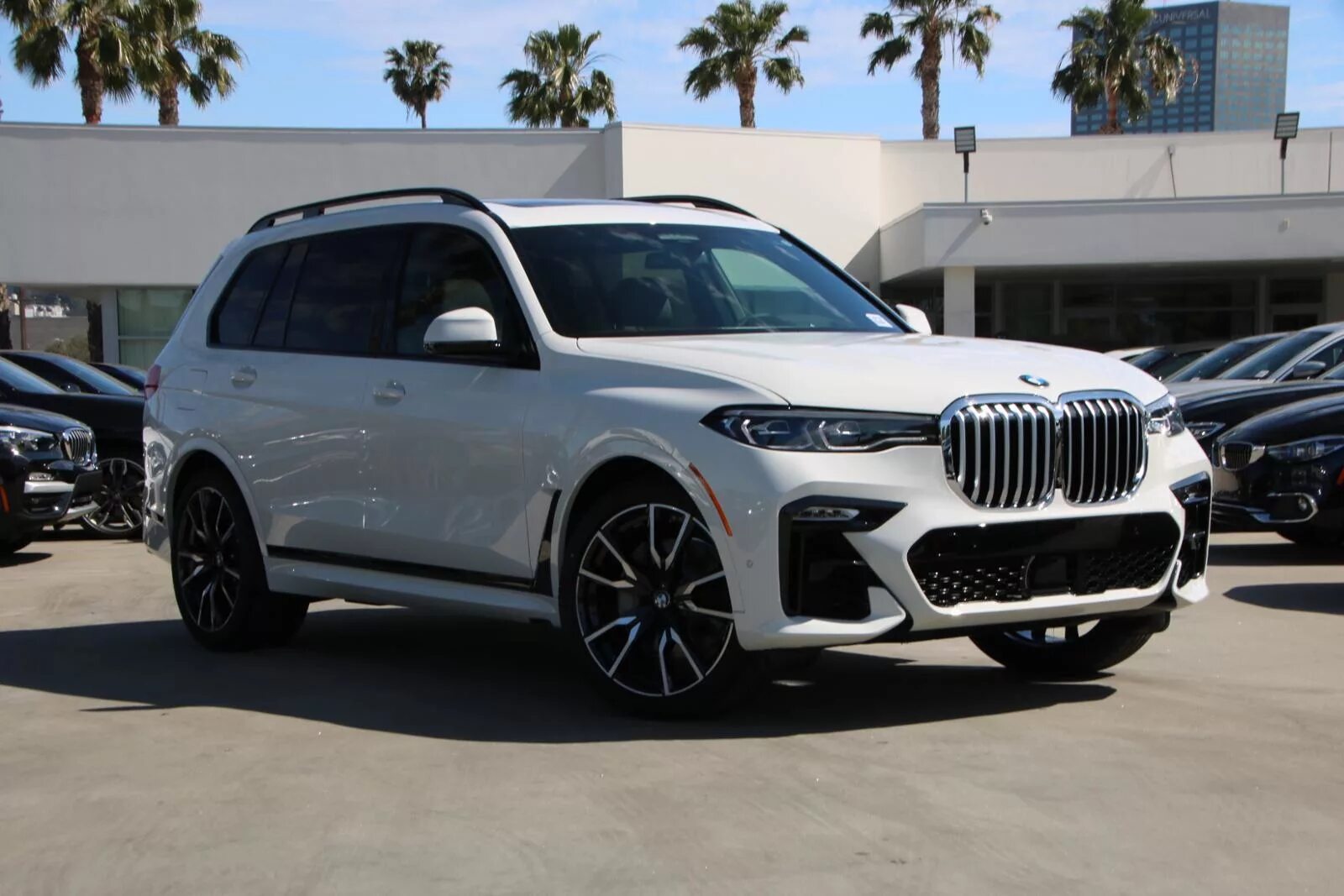 Bmw x7m 2020 black. Bmw x7 white. Bmw x7 m50d. Bmw x7 m sport pro. X7 m sport.