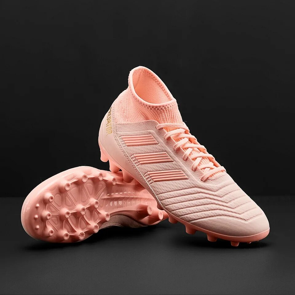 Адидас предатор 18.3. Adidas Predator 18.3 Pink. Адидас предатор розовые. Adidas Predator персик. Адидас 18