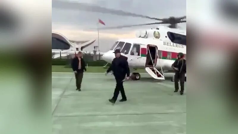 Ролик лукашенко и вечеринка. Мария василевич и лукашенко. Стас михайлов и путин. Лукашенко и стас михайлов. Ролик лукашенко и вечеринка.