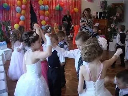 Танец вальс в детском саду видео