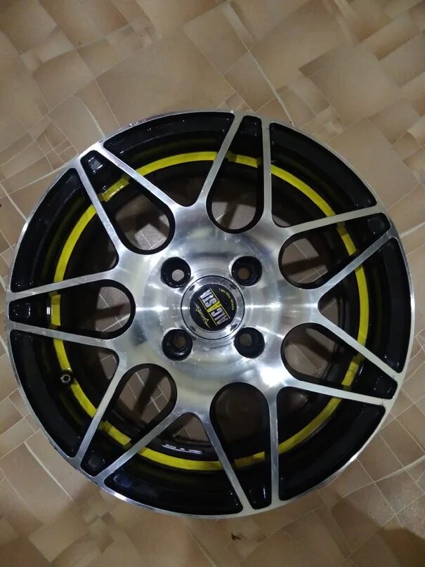 Alcasta r14. Alcasta m28 r14. alcasta m28 r15. литье алкаста r14. диски alcasta m28 r18.