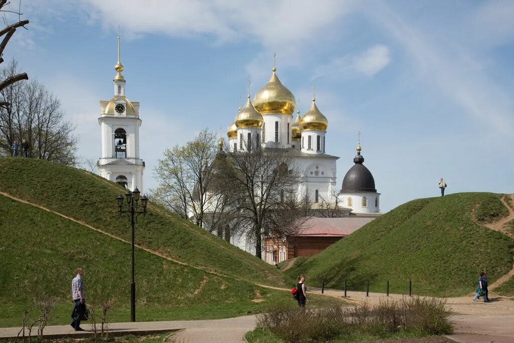 Храмы города Дмитрова. Дмитровский Кремль (музей-заповедник). Дмитров исторический центр. Дмитров достопримечательности.