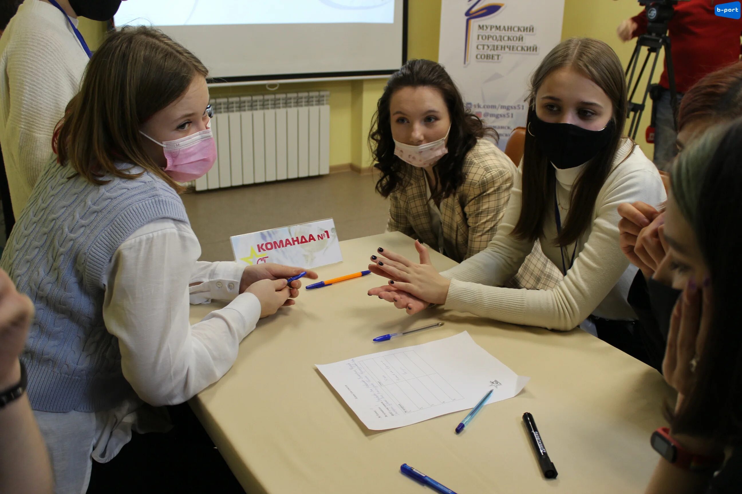 На конкурс было подано. Студенты ученые. Вдохновители Всероссийское движение. Студенты в поликлинике.