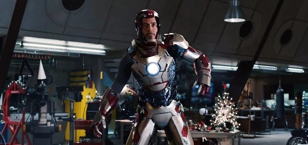Железный человек 3 iron man 3. Iron man 3. железный человек 3 кадры тони. железный человек 3 фильм 2013. железный человек 3 кадры из фильма.