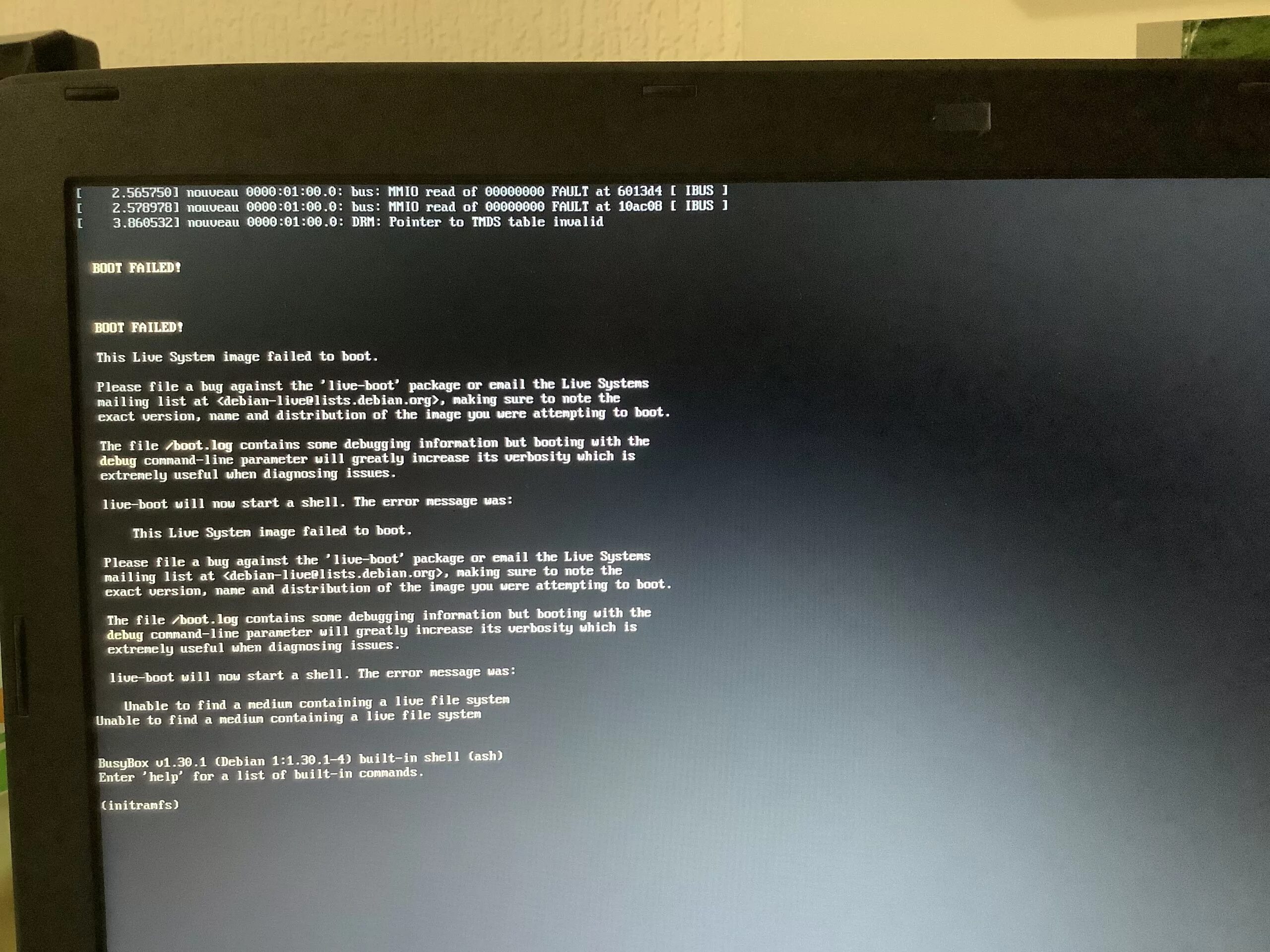 Не загружается линукс. Линукс не запускается. linux не грузится gigabyte. linux не включается.