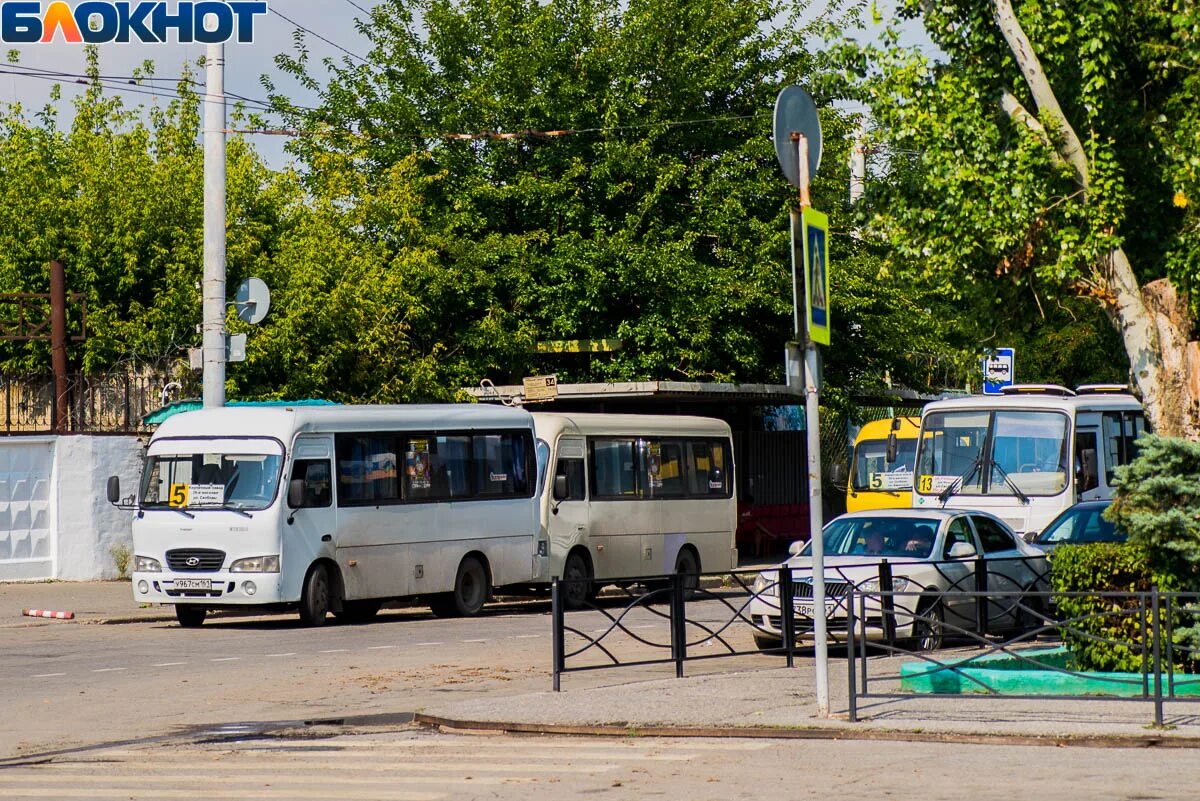 Автобус куйбышево таганрог. Маршрутка 31 Таганрог. Автобус Таганрог. Автовокзал Таганрог. Маршрутка Таганрог Таганрог.