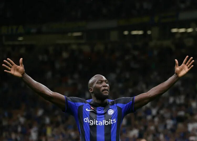 Ромелу лукаку фото. В каком клубе играет лукаку. Лукаку челси 2022. Лукаку эвертон. Ромелу лукаку.