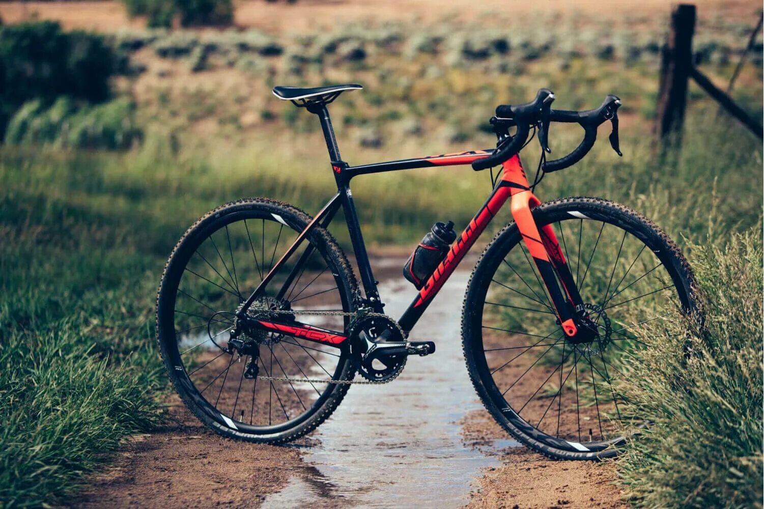Как называется горный велосипед. Велосипед giant tcx slr 2. джаинт tcr циклокросс. giant tcx cyclocross. giant tcx slr 1 2018.