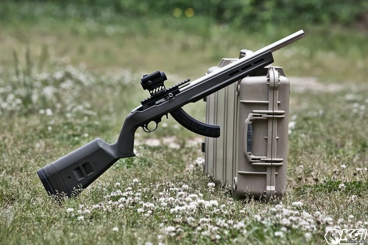 Ruger 22. Ruger 10/22. винтовки ругер 22. винтовка ruger 10/22 tactical. ruger 10/22 с глушителем.