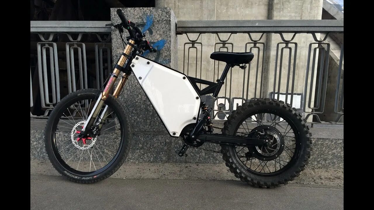 Электрический велосипед с человеком. Электровелосипед видео обзор. Электровелосипед видео обзор. Электровелосипед ion 500w видео обзор. Электровелосипед видео обзор.