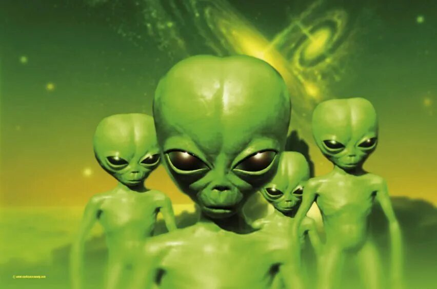 Где зеленый человечек. Пришелец dame tu cosita. Где зеленый человечек. Маленькие зелёные человечки. Зеленые человечки.