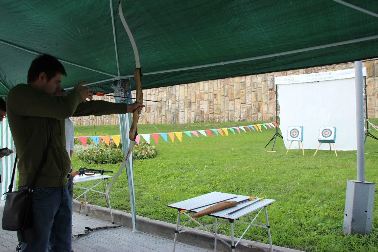 тир стрелок москва. стрелковый клуб братислава. тир для стрельбы уличной. тир измайловский парк. стрелковый клуб в спб.