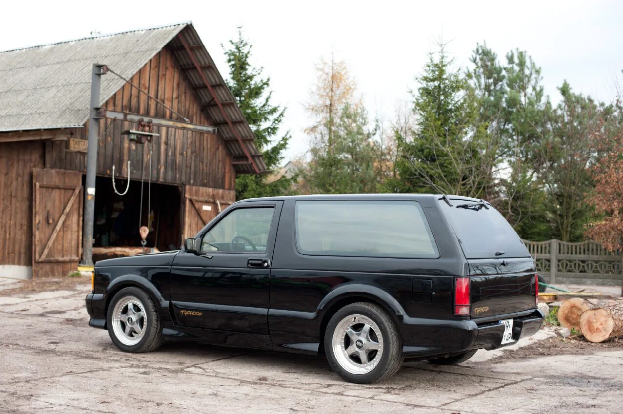 GMC Typhoon 1993. 1992 GMC Typhoon. GMC Jimmy Typhoon. Шевроле Тайфун.