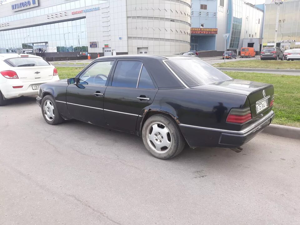 Кузов w124. Разбор 124. 124. Разбор 124. Авторазбор мерседес в новосибирске.
