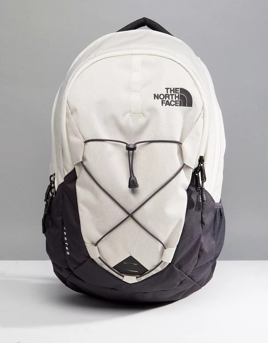Норт вайт. The North face Jester рюкзак. The North face Jester рюкзак 26. Рюкзак the North face белый. Рюкзак чёрно белый мужской Норт фейс.