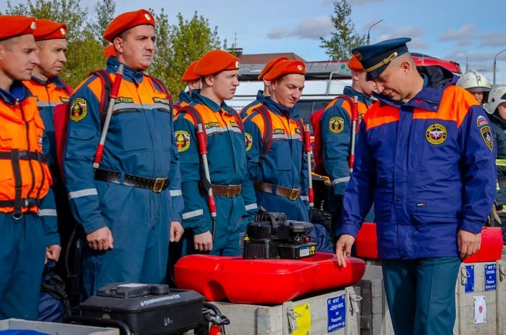 Уровень повышенной готовности. РСЧС МЧС. Го РСЧС И МЧС. МЧС ликвидация ЧС. РСЧС люди.