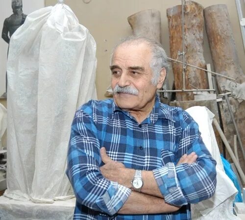 Вардкес авакян. Авакян вардкес айкович скульптор. Авакян вардкес айкович. Авакян вардкес айкович. Вардкес авакян челябинск.