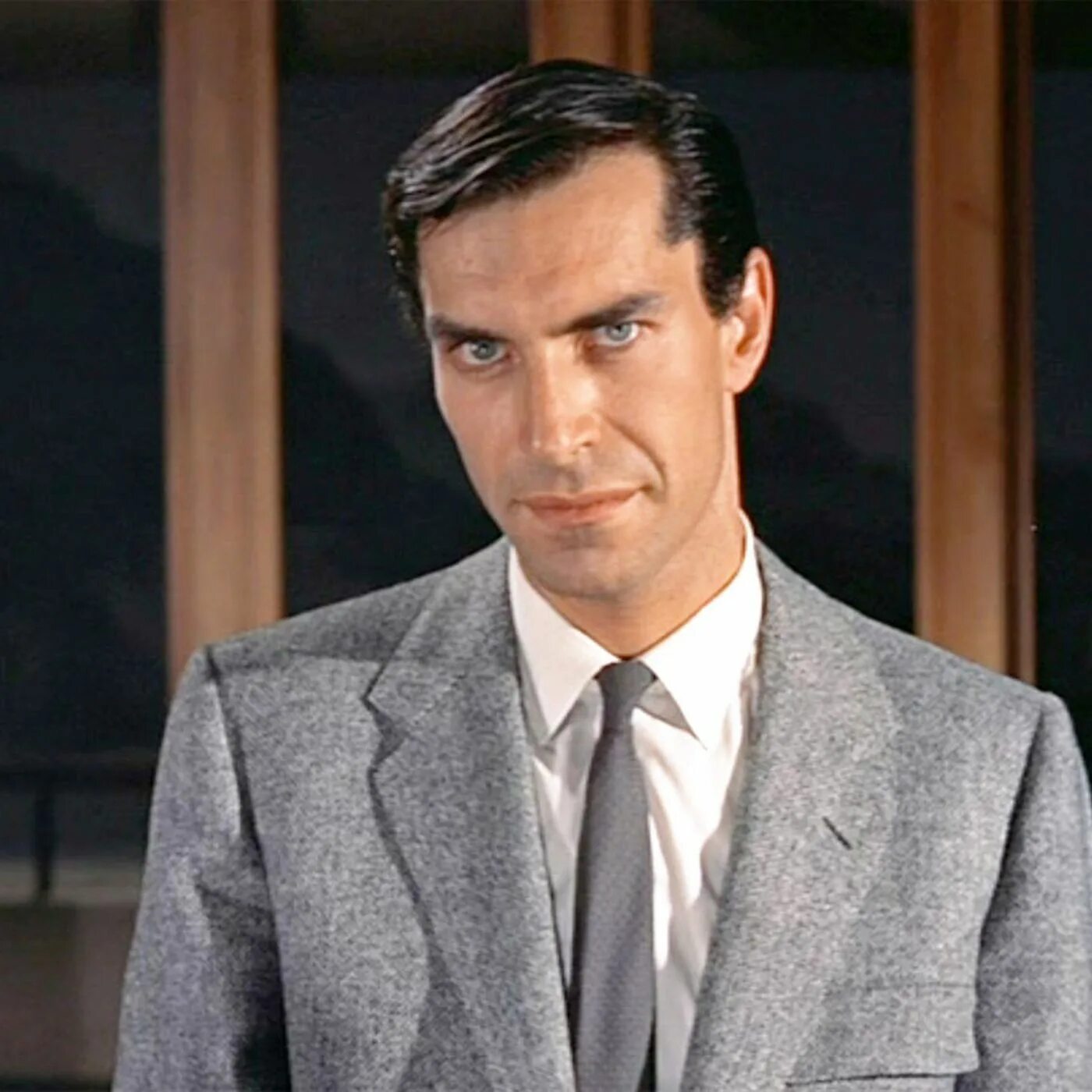 Martin Landau киаифа. Martin Landau Northwest. Дарков landau