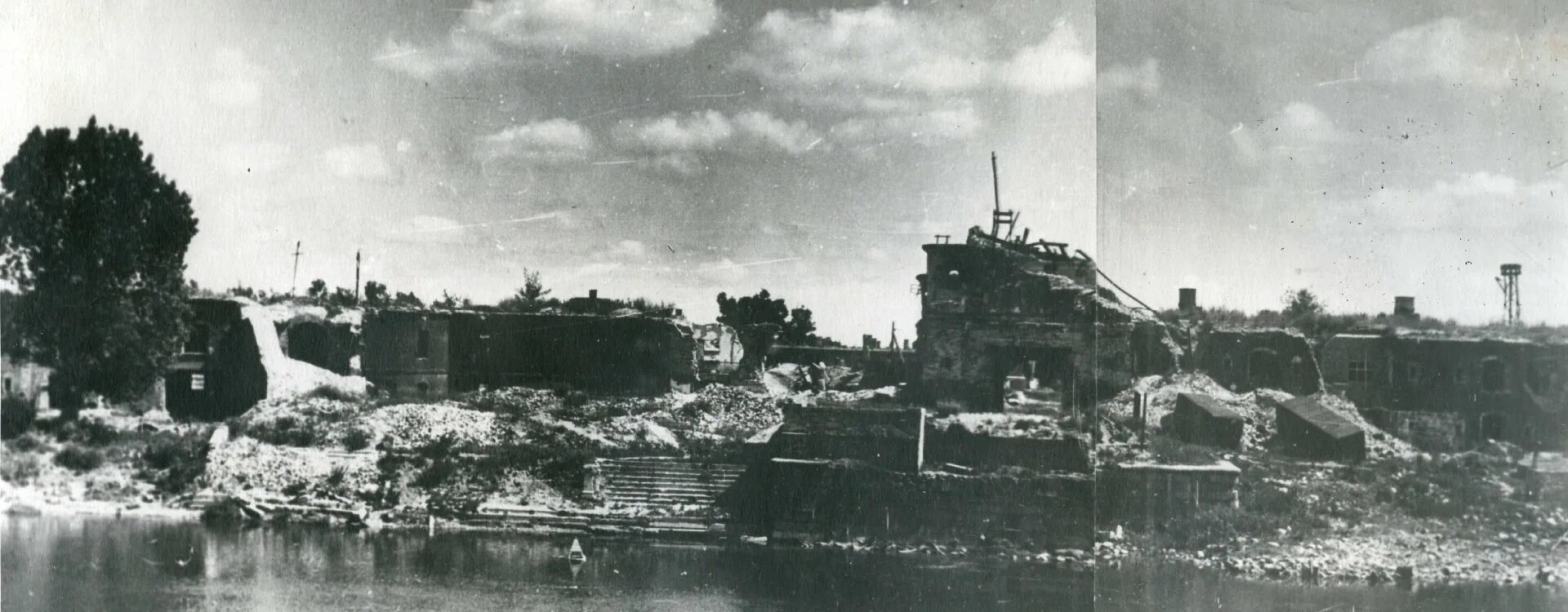 Крепости во время великой отечественной войны. Брестская крепость Брест 1941. Крепость Брест 1942.