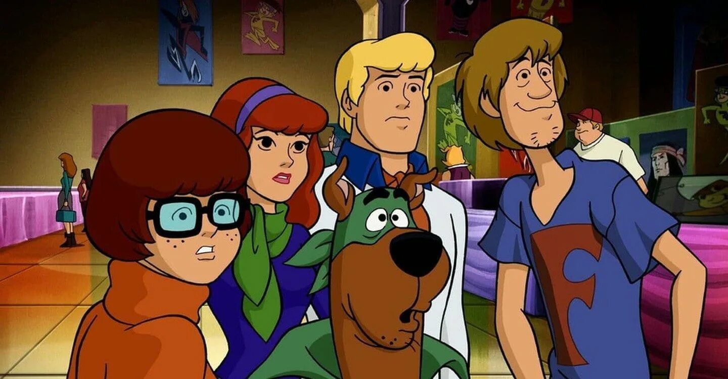 Scooby doo games. Скуби Ду. Скуби-Ду! Маска синего Сокола (2012). Герои мультика Скуби Ду.