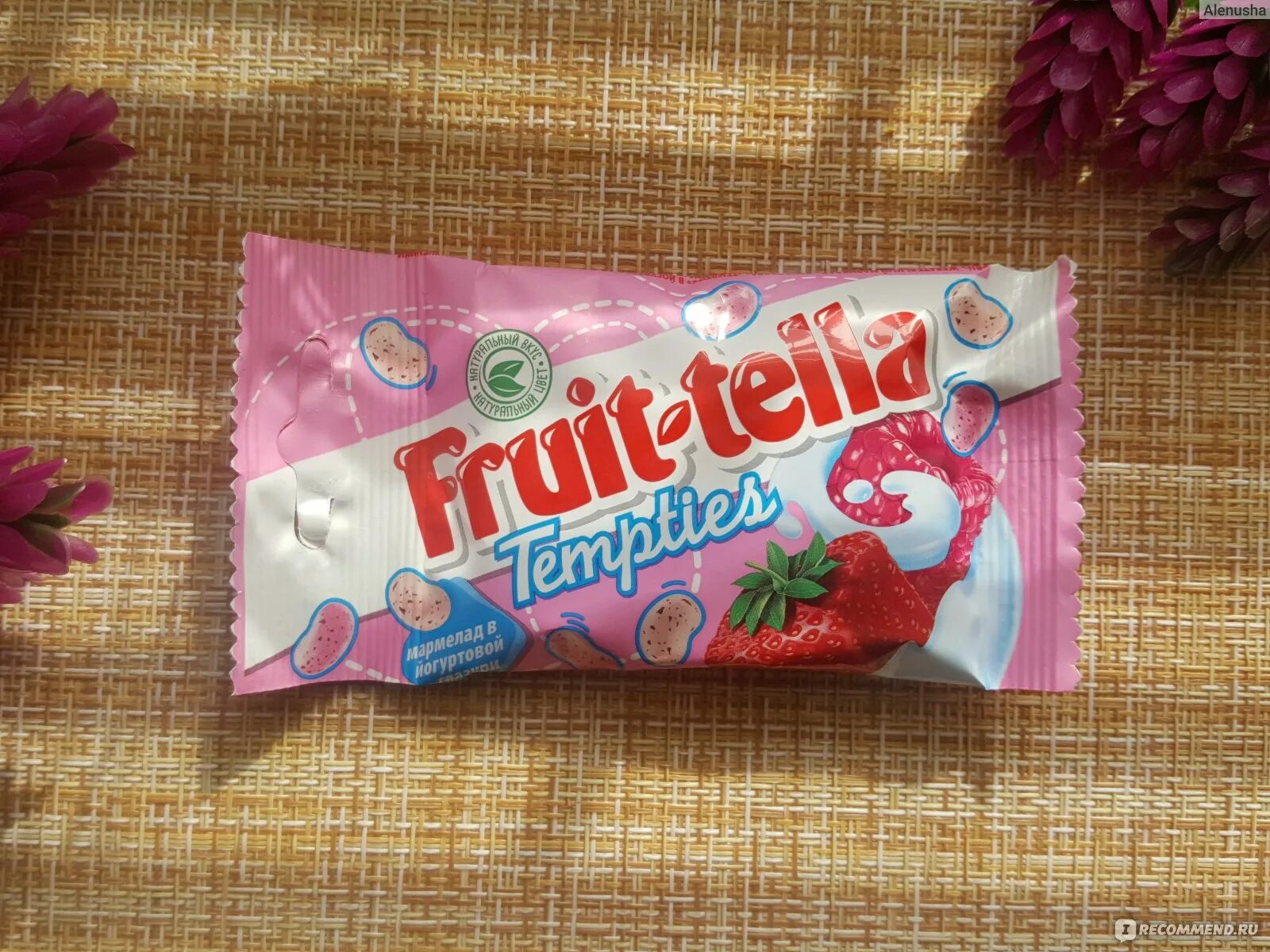 Fruittella Tempties в йогуртовой глазури. Мармелад Фрутелла йогуртный. Фрутелла мармелад в йогуртовой глазури. Фрутелла Темптис мармелад в йогуртовой глазури.