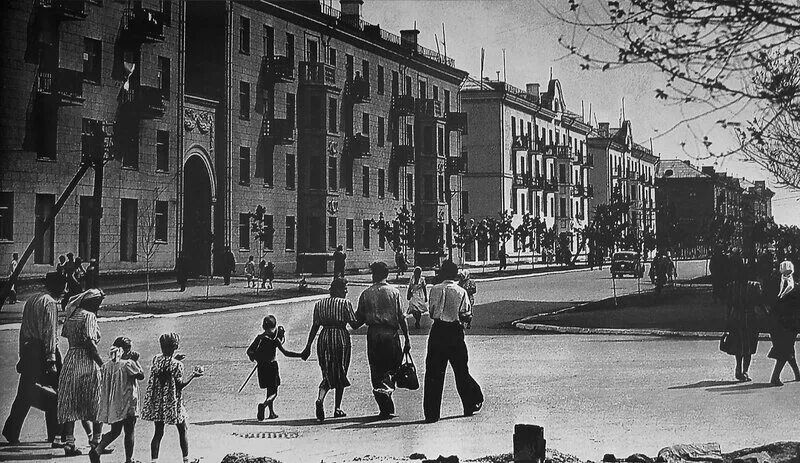 старая магнитка магнитогорск. магнитогорск в прошлом. театр горького магнитогорск. магнитогорск в 2000 году. магнитогорск 60е годы.