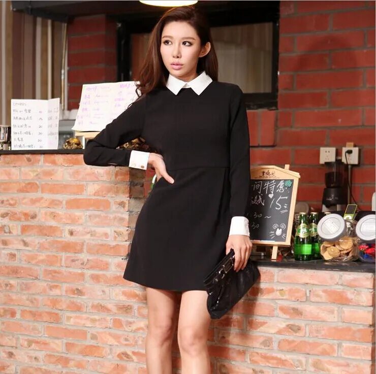 черное платье с белым воротником lime 2021. платье mohito черное с белым воротником. платье черное. платье с белым воротом. черное платье с белым воротником и манжетами валдберис.