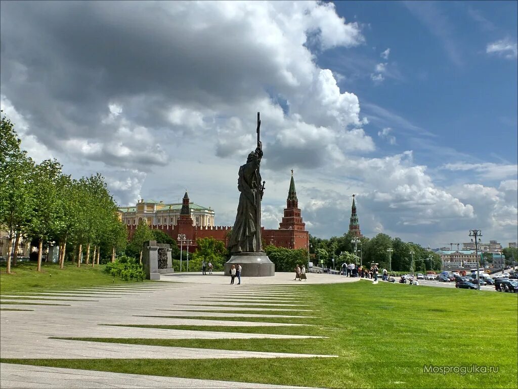 Памятник времени в москве