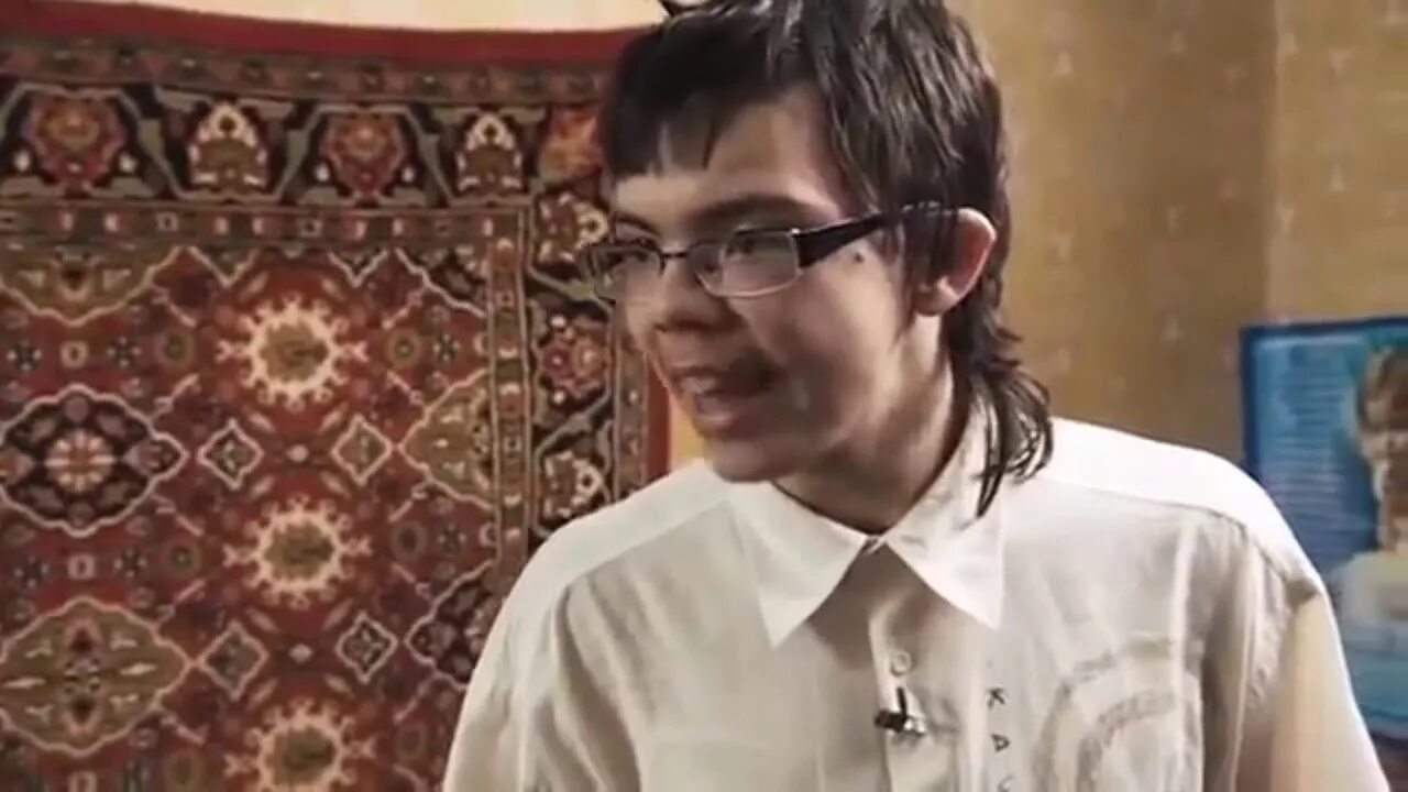 Дорога мы убиваем детей коля. Дорогая мы убиваем детей саша. Дорога мы убиваем детей коля. Дорогая мы убиваем детей исаак. Дорога мы убиваем детей коля.