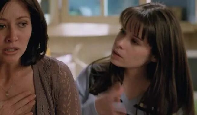 Фиби пайпер и пейдж. Зачарованный 1 8. Зачарованные прю пайпер фиби пейдж. Зачарованный 1 8. Зачарованный 1 8.