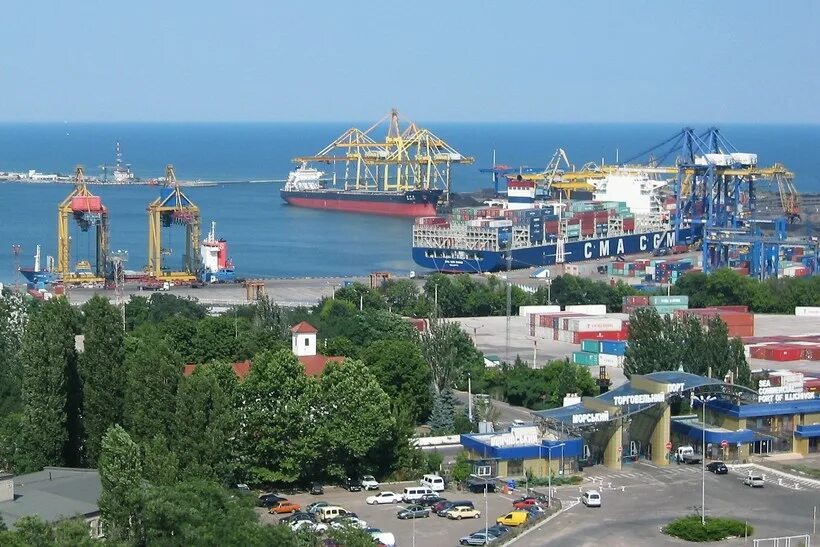 Черноморский порт 4. Ильичевский морской торговый порт. ильичевский порт одесса. черноморск ильичевск.
