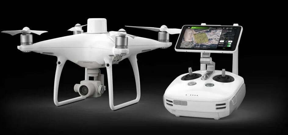 Phantom 4 rtk бпла. Phantom drone. Dji phantom 4 rtk пульт. Dji phantom rtk. Квадрокоптер dji rtk.