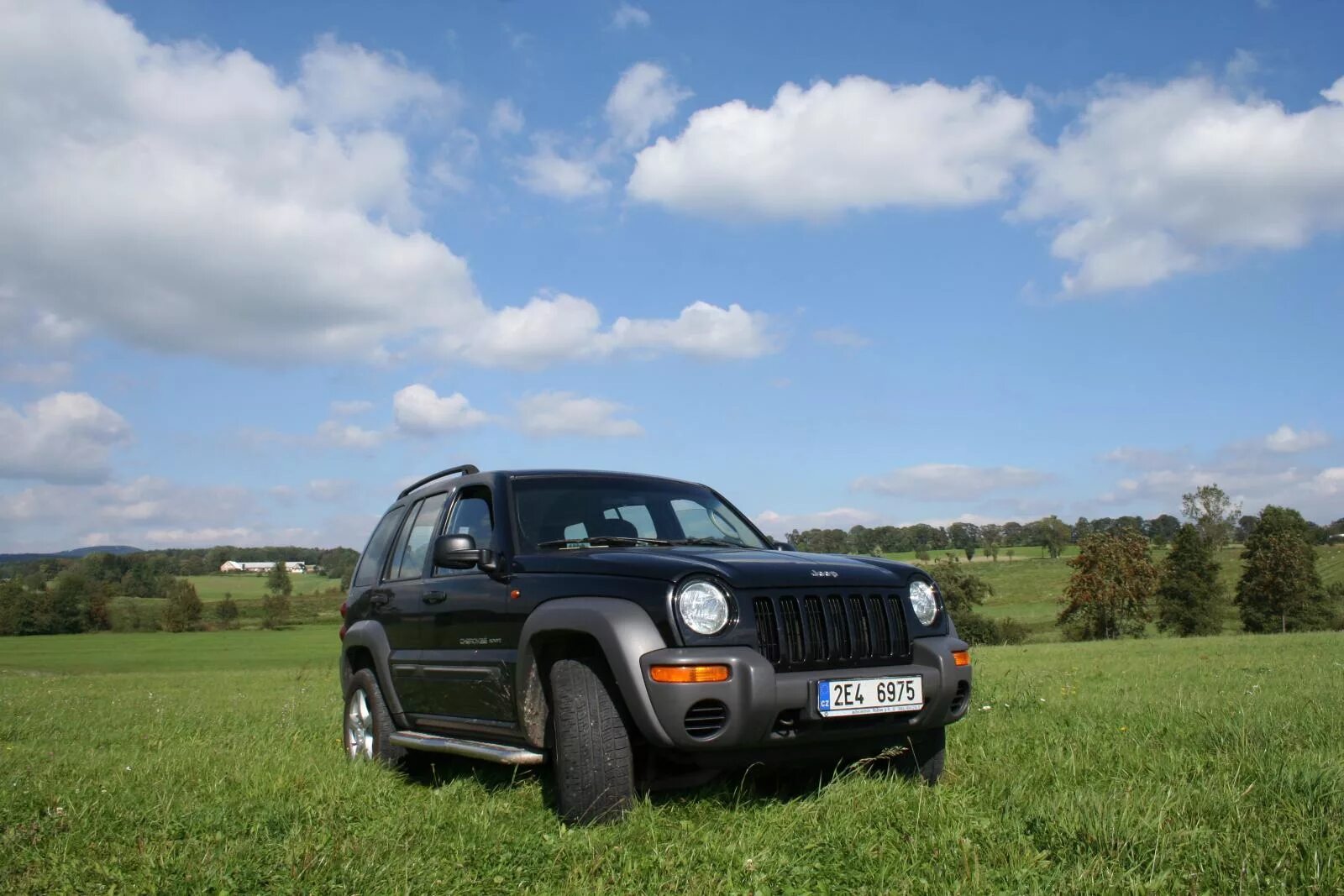 Jeep cherokee kj 3. Cherokee kj. Jeep liberty 2002. Jeep cherokee kj 2006. Jeep cherokee kj 2005.