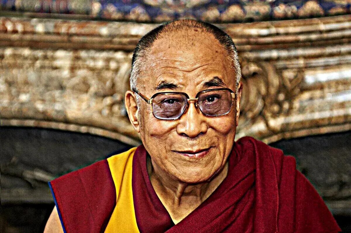 Далай лама 14. Его святейшество далай-лама 14. Далай-лама xiv тензин гьяцо. Далай-лама xiv, нгагванг ловзанг тэнцзин гьямцхо. Далай-лама xiv тензин гьяцо.