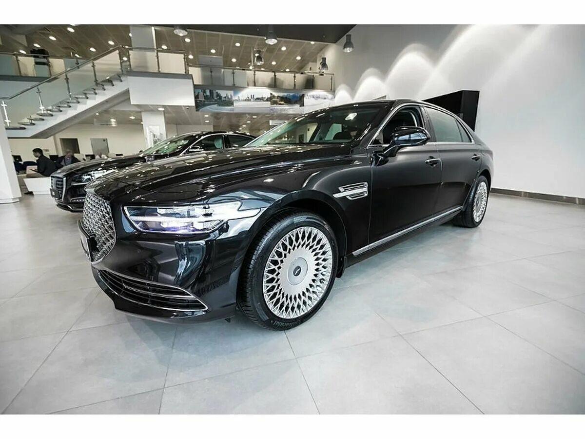 Купить генезис новый. Genesis g90l 2021. Дженезис g90 2019. Genesis g90 l 2019. Genesis g90 Limousine 2019.