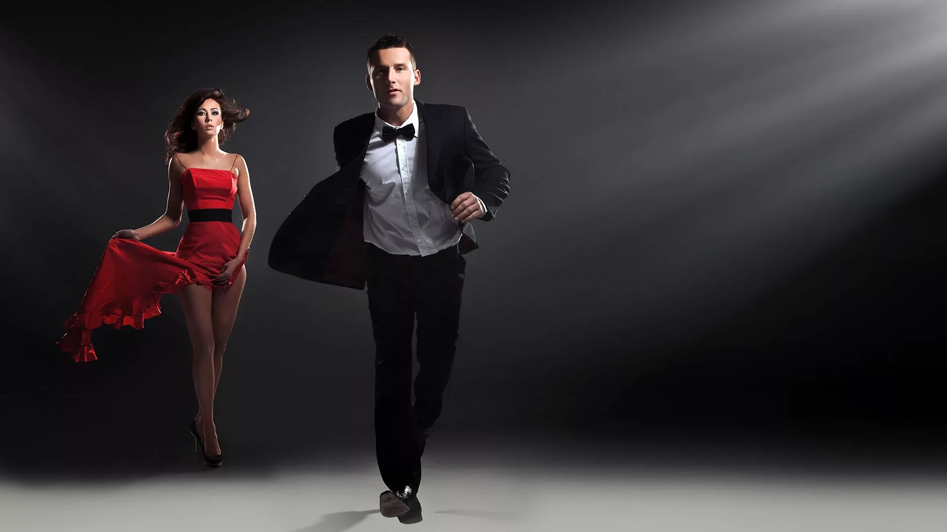 женщина бегает за мужчиной цитаты. почему женщины бегают за мужчинами. я не бегаю за мужчинами цитаты. бегать за мужчиной цитаты. почему женщины бегают за мужчинами.