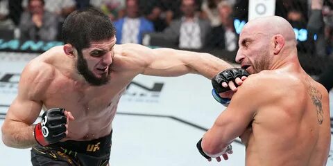 Бой махачева кто выиграл